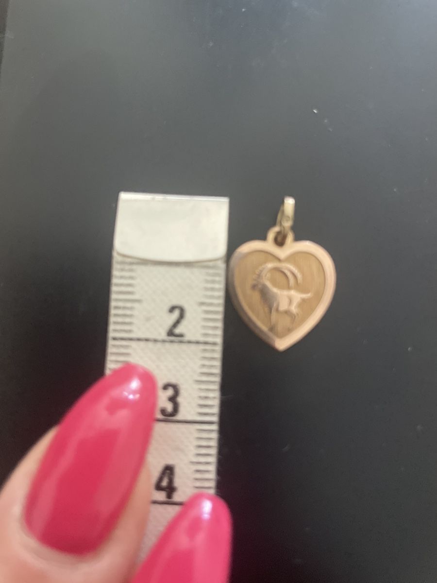 Ciondoli: Pendentif, en or 8 carats – Usato da Montreux venduto da Pipo7878 2