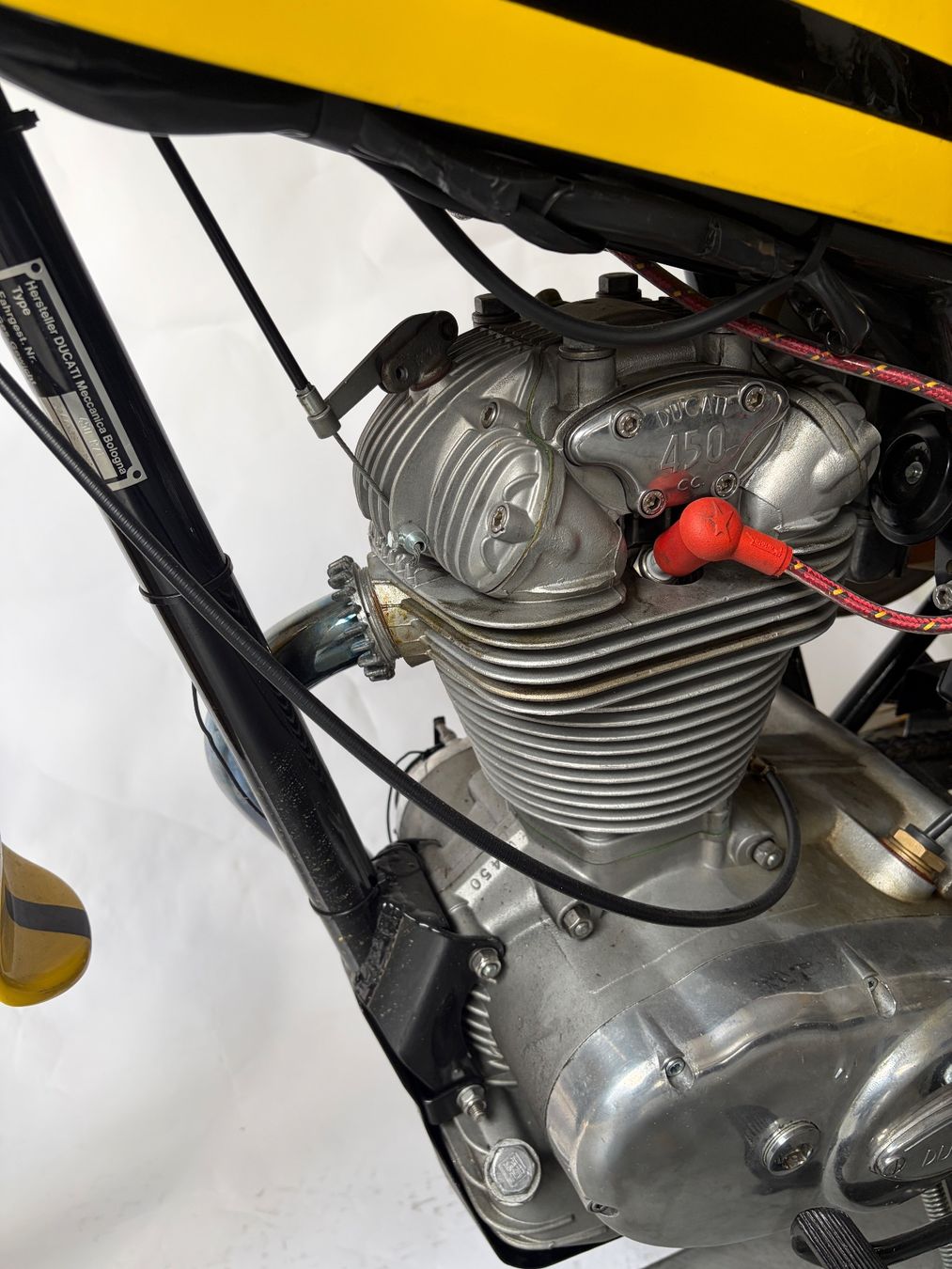 Ducati Enduro: Ducati RT 450 - Seltener Klassiker mit Veteran – Usato da Zürich venduto da brightlike 6