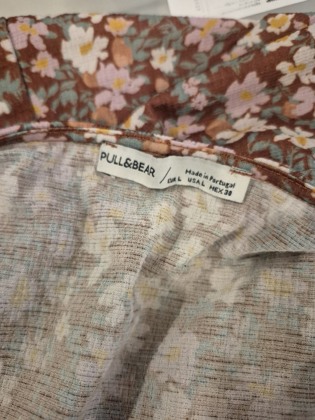 Pull&Bear Vestiti: Feminines Blümchenkleid, romantisch, Pull&Bear, Gr.L – Nuovo (secondo la descrizione) da La Neuveville venduto da Vestiaire_2011 4