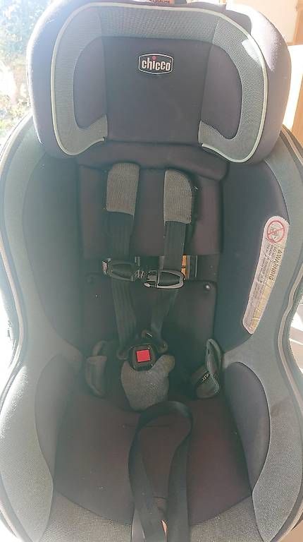 Chicco Seggiolini per auto: Chicco NextFit iX Zip Kindersitz Auto Flugzeug – Usato da Grenchen venduto da Zombiepolizist 1