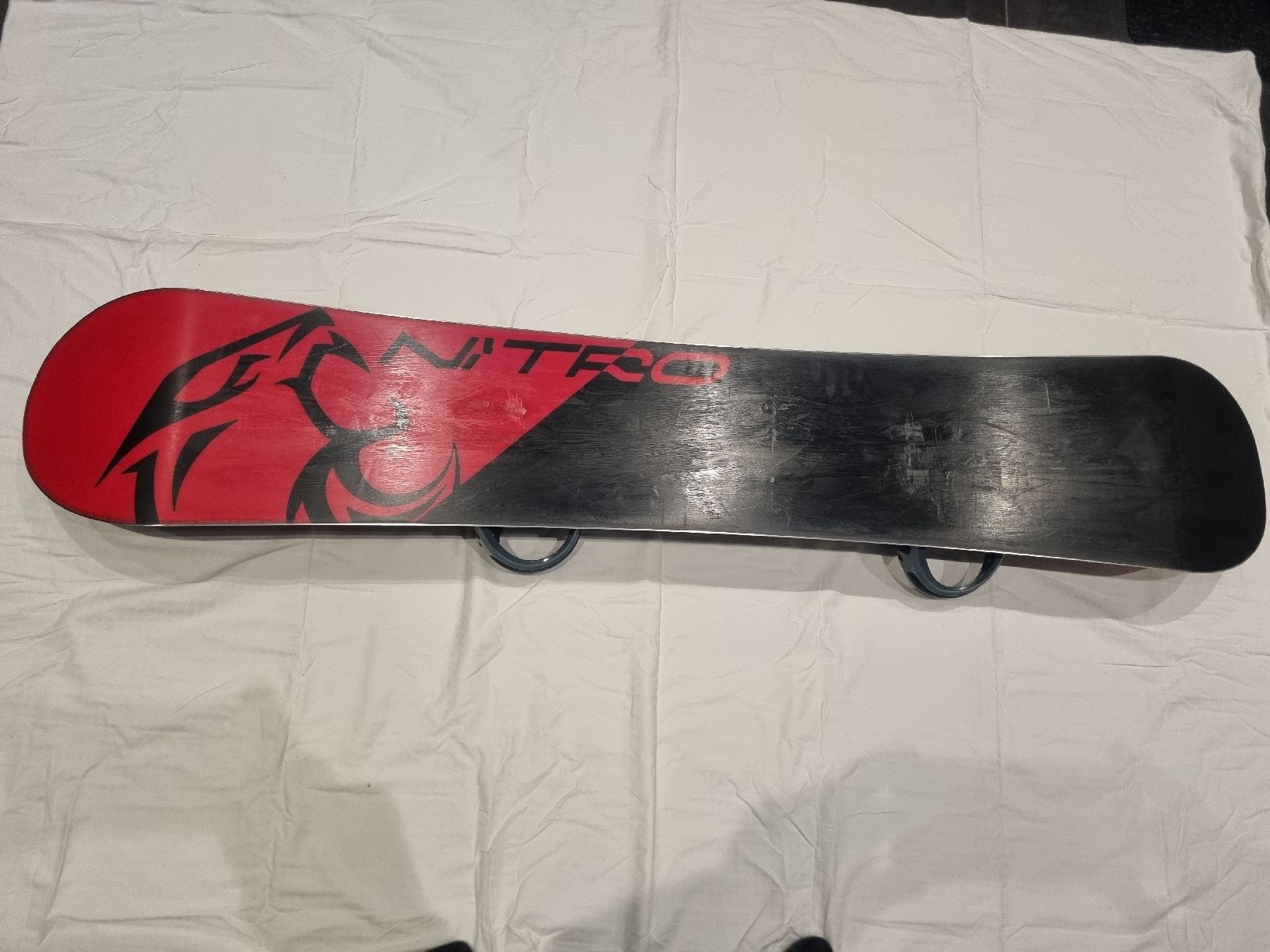 Snowboard Nitro Board: Nitro Pantera 165 Snowboard neue Salomon Bindung Freeride – Usato da Wünnewil venduto da Utan8 6