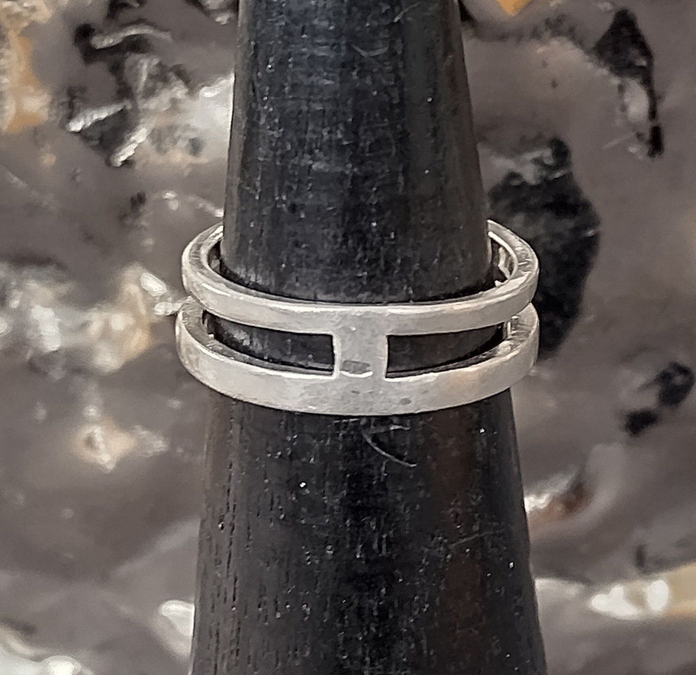 Ringe: MODERNER RING IN 925 SILBER – Gebraucht aus Romanshorn von Glitzer-Paradies 4