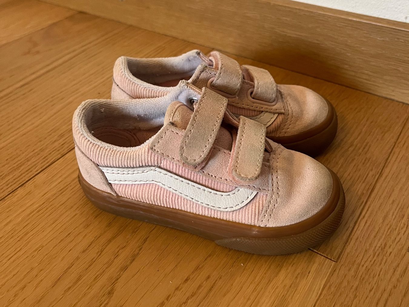 Vans Scarpe per ragazze: Vans rosa Gr 22 – Usato da Winterthur venduto da ani_svs9