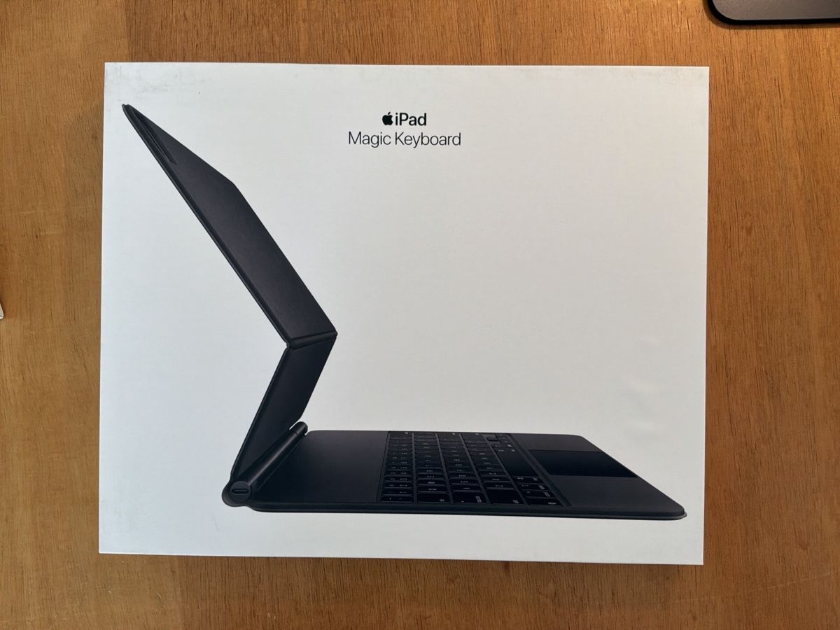 Apple Tablettes PC: Apple iPad Pro 12.9 M1 Chip + Apple Pencil + Magic Keyboard – D'occasion à Zürich par Thymian82 5