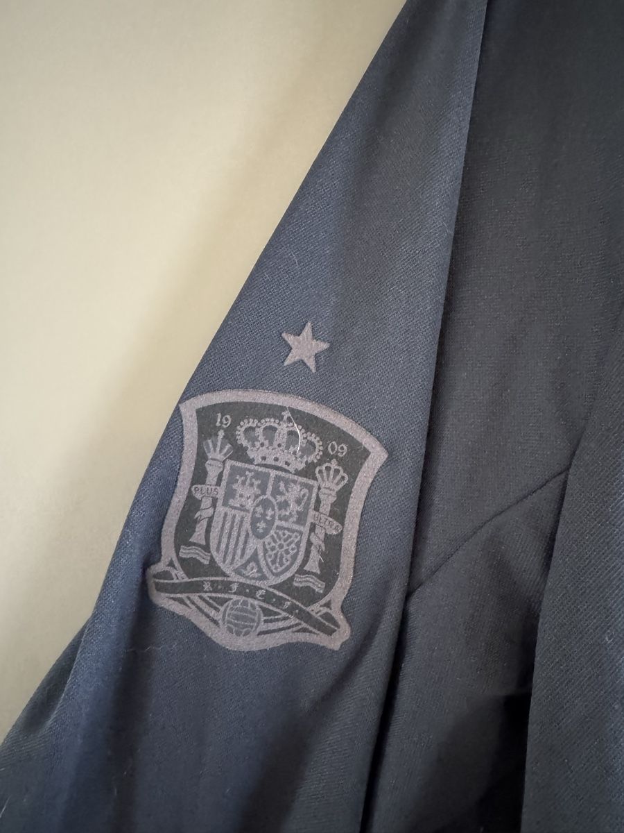 Adidas Giacche: Fussballtrainingsjacke Spanien RFEF Adidas – Nuovo (secondo la descrizione) da Zwingen venduto da mpr_7ykk 1