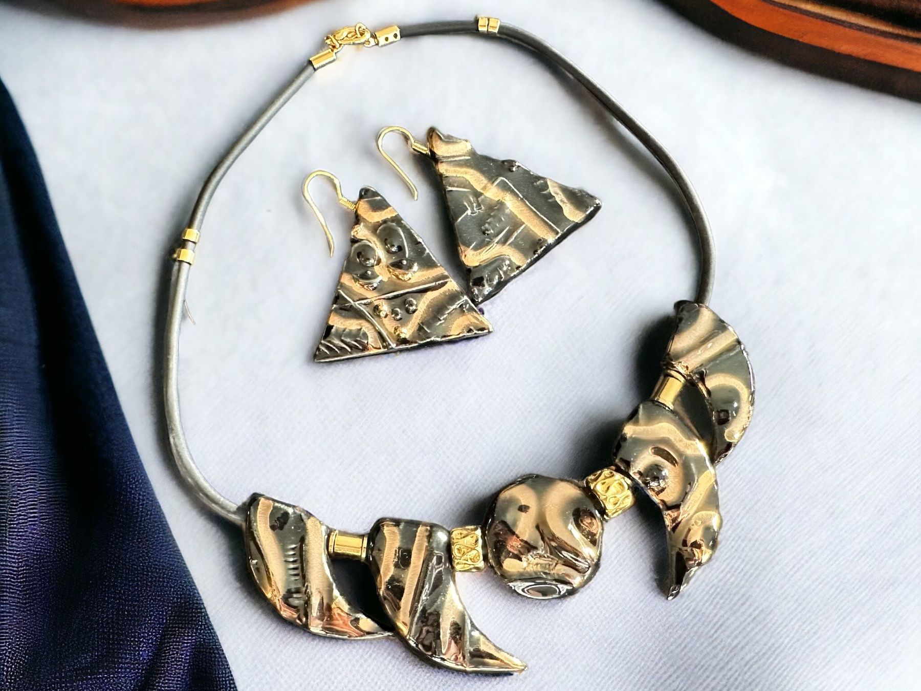 Catenine: Vintage Halskette und Ohrringe Set – Usato da Lamone venduto da LaCantinaMagica