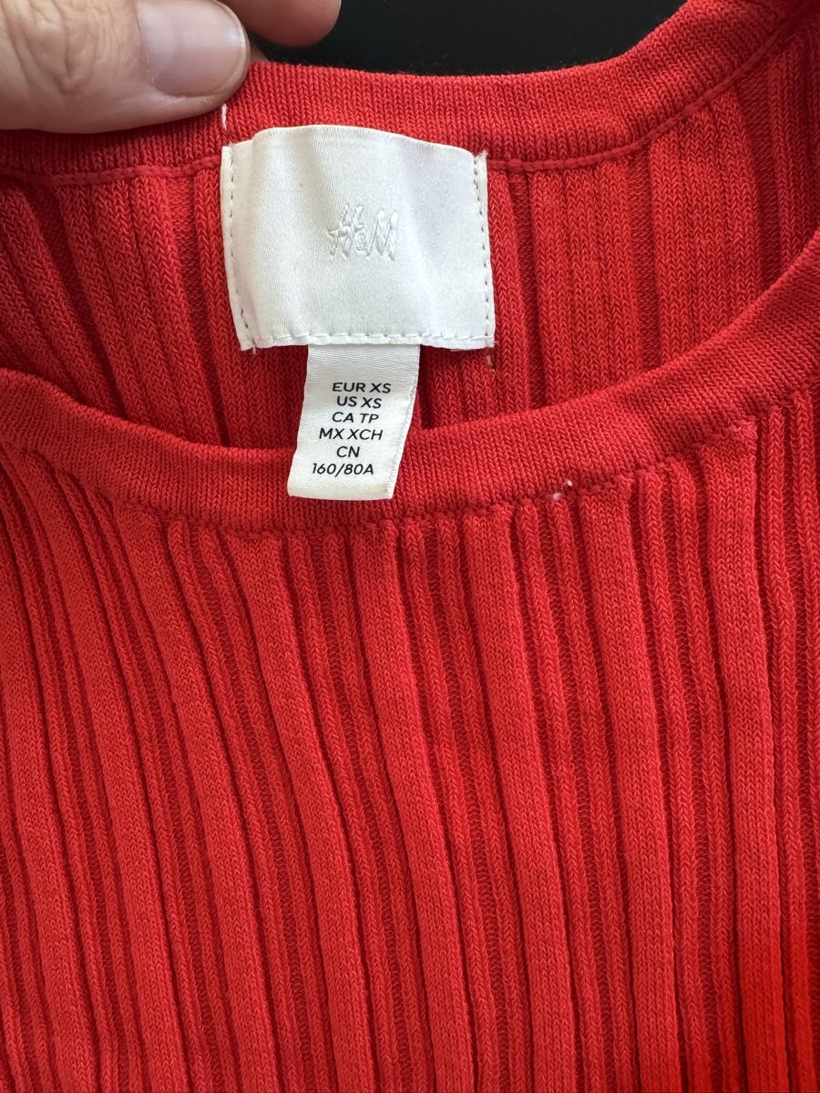 H&M Pulls & Sweat-shirts: Pullover H&M  – D'occasion à Rapperswil SG par Hel_rpq5 2