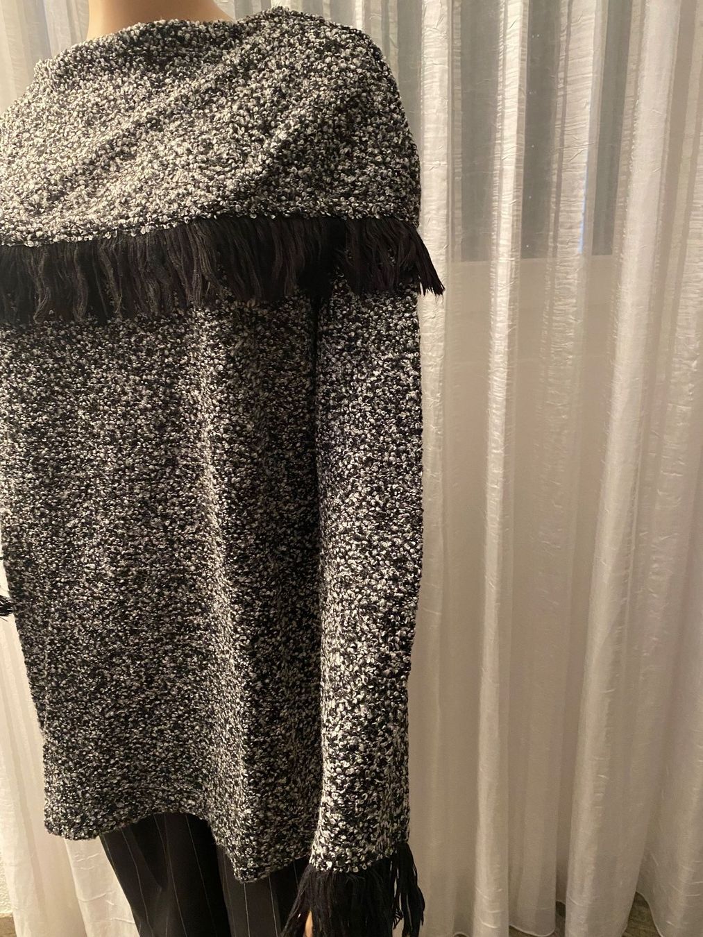 Maglioni & Felpe: perfekter Auftritt mit diesem einzigartigen Pullover, XL/46 – Usato da Winkel venduto da ferrari2022 7
