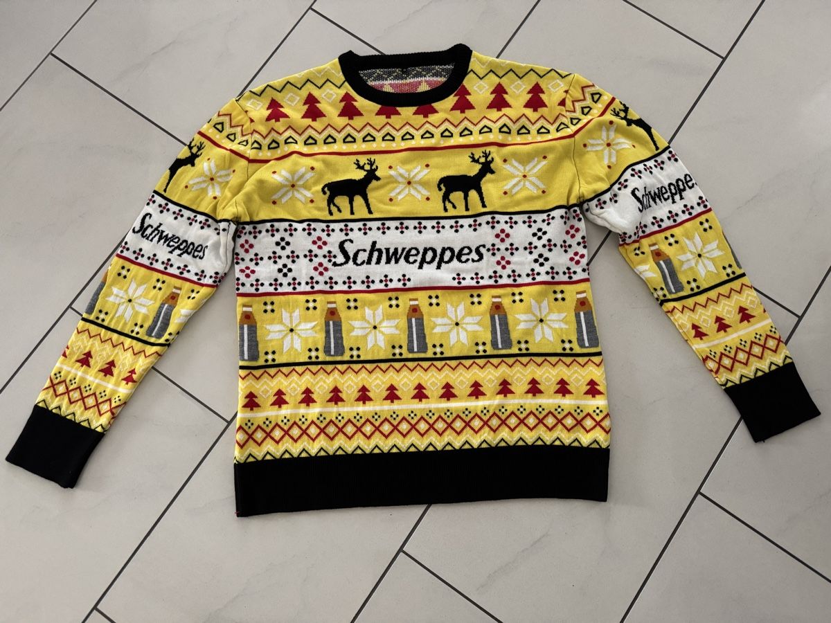 Pullover & Sweatshirts: Schweppes Weihnachts Pullover – Neu und originalverpackt aus Meggen von Meggeni 1