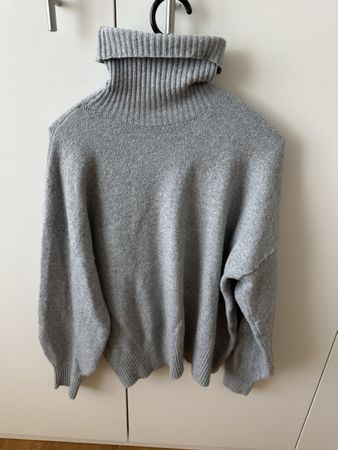 Rollkragen-Pullover Grösse L Pieces