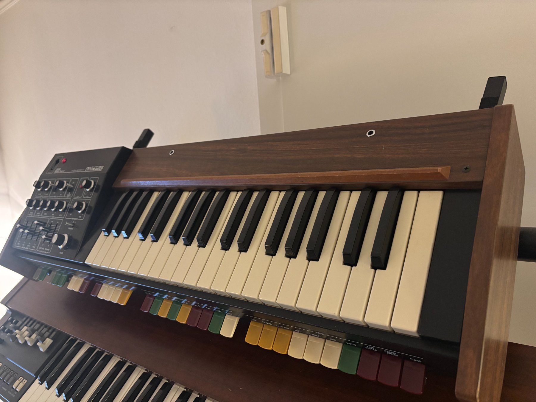 Strumenti musicali: Roland SH-1000 – Usato da Zürich venduto da Madman1 1
