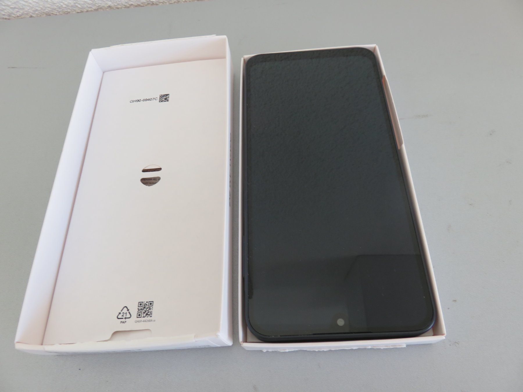 Samsung Telefoni cellulari / Smartphones: Samsung Galaxy A16 5G Smartphone – Nuovo (secondo la descrizione) da Lachen SZ venduto da portofino01 2