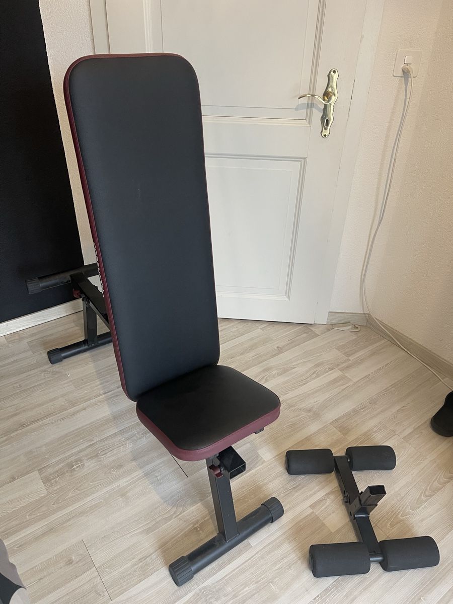 Decathlon Vélos d'appartement: Banc de musculation – D'occasion à St-Saphorin sur Morges par RaphaL