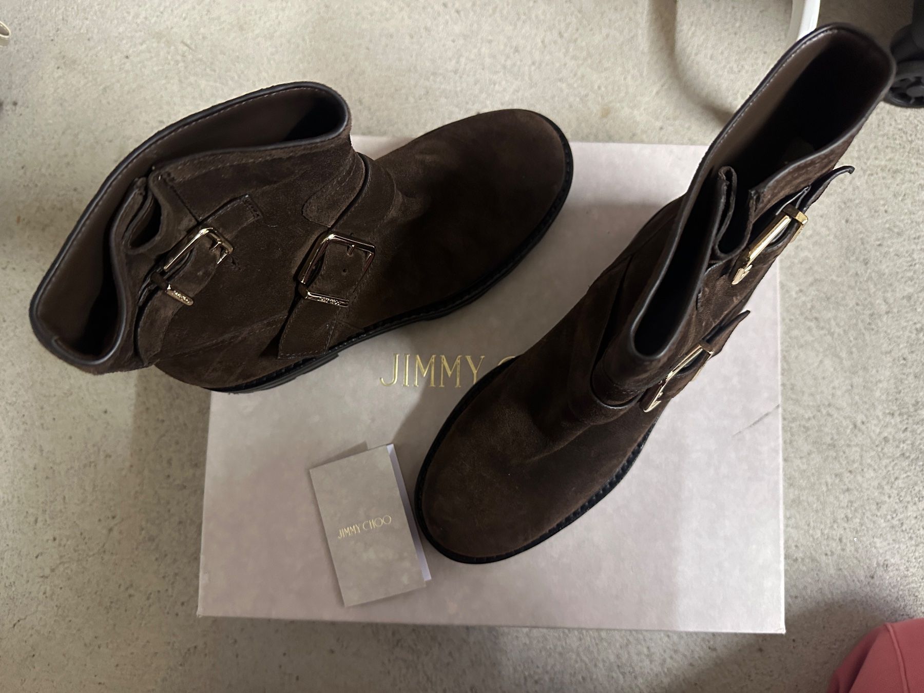 Jimmy Choo Scarpe da donna: Jimmy Choo Wildleder Boots Gr.38 – Nuovo (secondo la descrizione) da Winterthur venduto da afo_ck9q 3