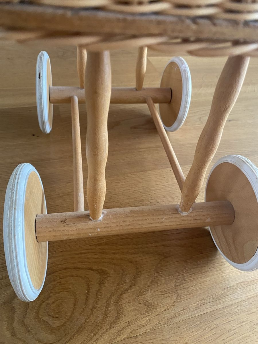 Puppenwagen: Puppenstubenwagen aus Weide – Gebraucht aus Frenkendorf von Kompasskind 5