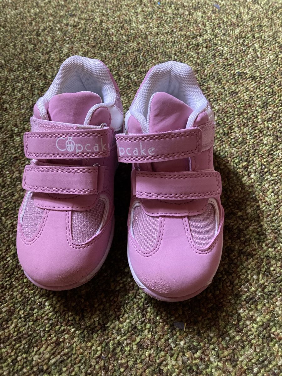 Dosenbach Schuhe für Mädchen: Turnschuhe – Gebraucht aus Gränichen von Santos9