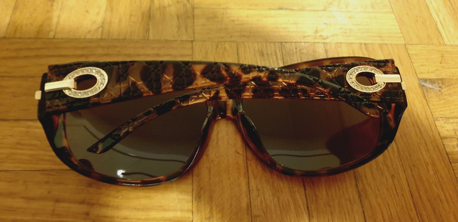 Occhiali & Lenti: Sonnenbrille mit UV–Schutz – Nuovo (secondo la descrizione) da Zürich venduto da ptanyela 4