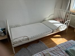 Kinderbett IKEA, verstellbar 130 - 205