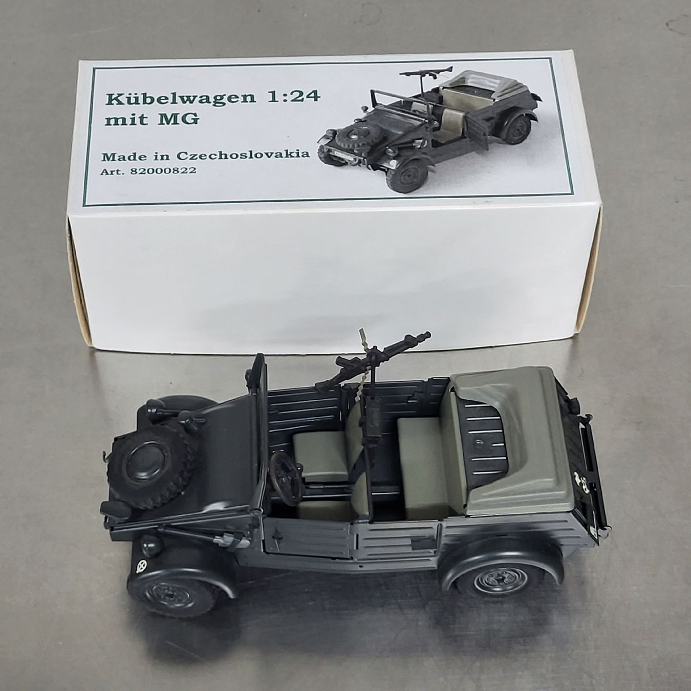 Volkswagen Modellautos: Kübelwagen Modell 1 : 24 – Neu (gemäss Beschreibung) aus Zürich von timbuktu03 1