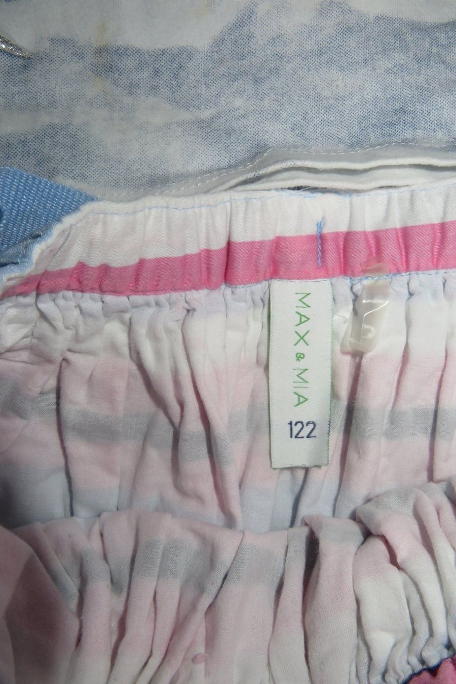 Kleiderpakete & -sets: T-Shirt plus Rock  in Gr. 122 – Gebraucht aus Steckborn von Bibendum02 6