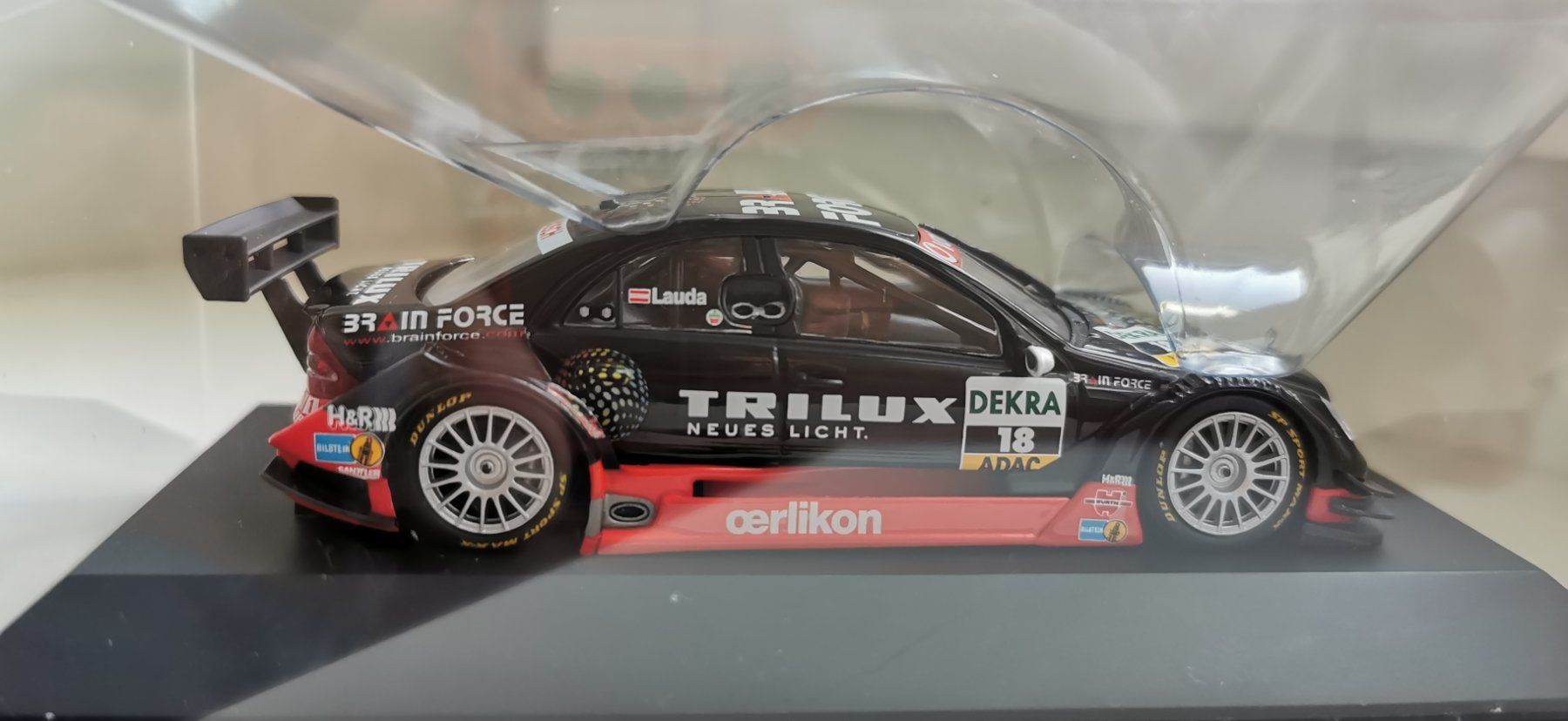 Mercedes-Benz Modellini d'auto: Mercedes DTM AMG 2007 – Nuovo e nell'imballaggio originale da huenenberg venduto da Suizofelize 7