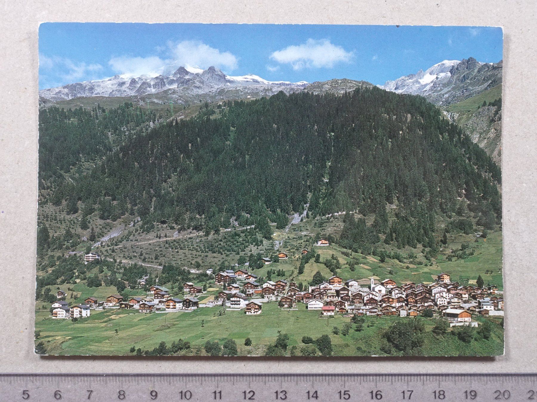 Cartoline postali: Wiler, Lötschental – Usato da Lenzburg venduto da fh1