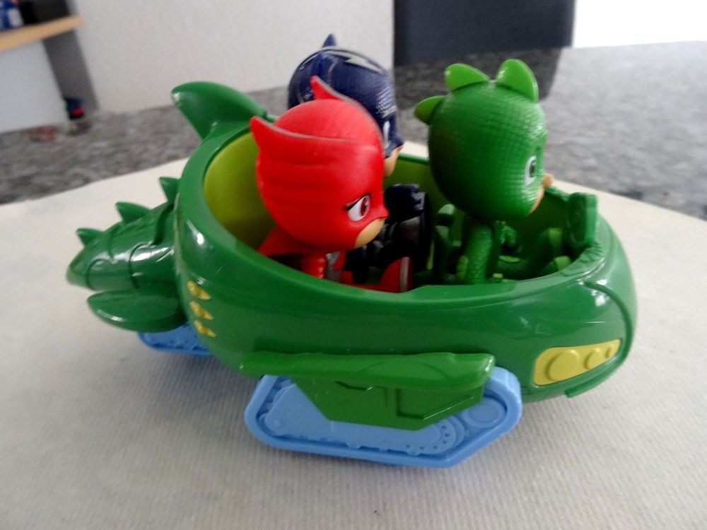 Simba PJ Masks – Transformación Greg/Gecko, Figura De 14 Cm, Con Solo Pulsar Un Botón, Para Niños A Partir De 3 Años
