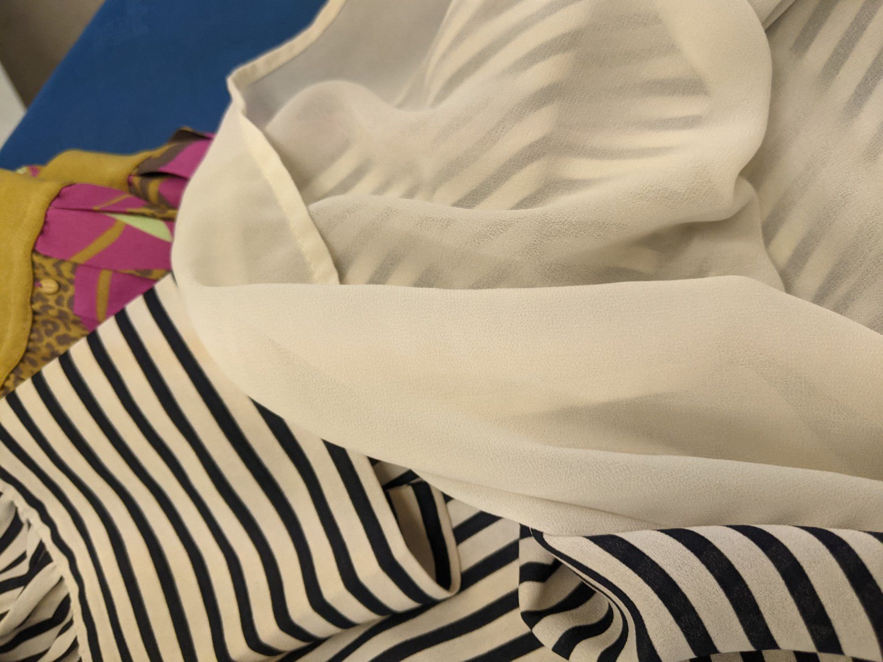 H&M Vestiti: Bürokleid GR XS – Usato da Langnau am Albis venduto da Judithsebi 8