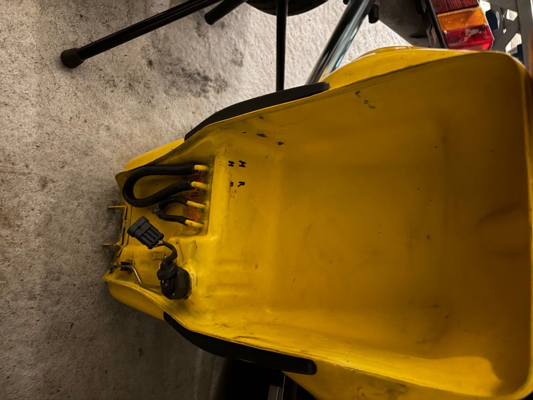 Accessori per altri veicoli: Ducati 900 SS ie - Tank – Usato da Winterthur venduto da jsoll1 7
