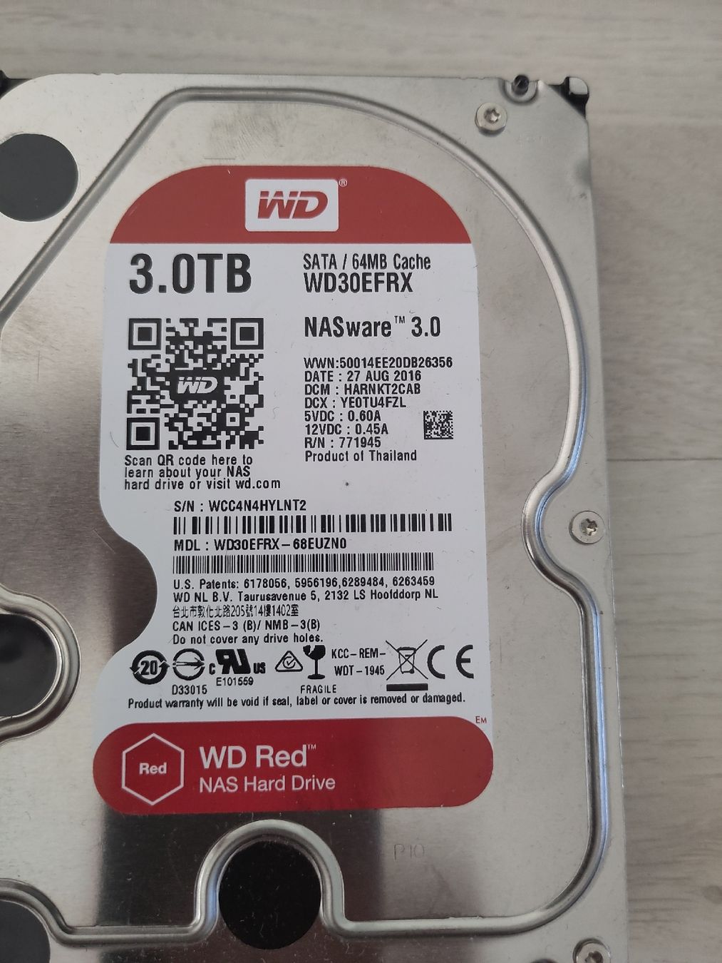 Disques durs: 5x 3TB & 1x 6TB 3.5" Festplatte – Défectueux à Sargans par sve_hjs5 2