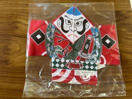 Biete kultigen roten Kimono-Taschentuch, neu & OVP!🌞