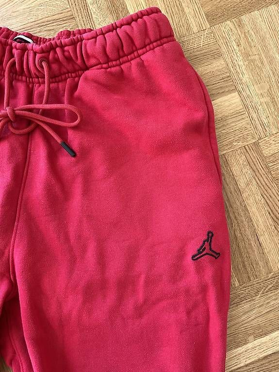 Pantaloni: Bas de survêtement Nike Jordan taille M – Usato da Yverdon-les-Bains venduto da car_xd5s 1
