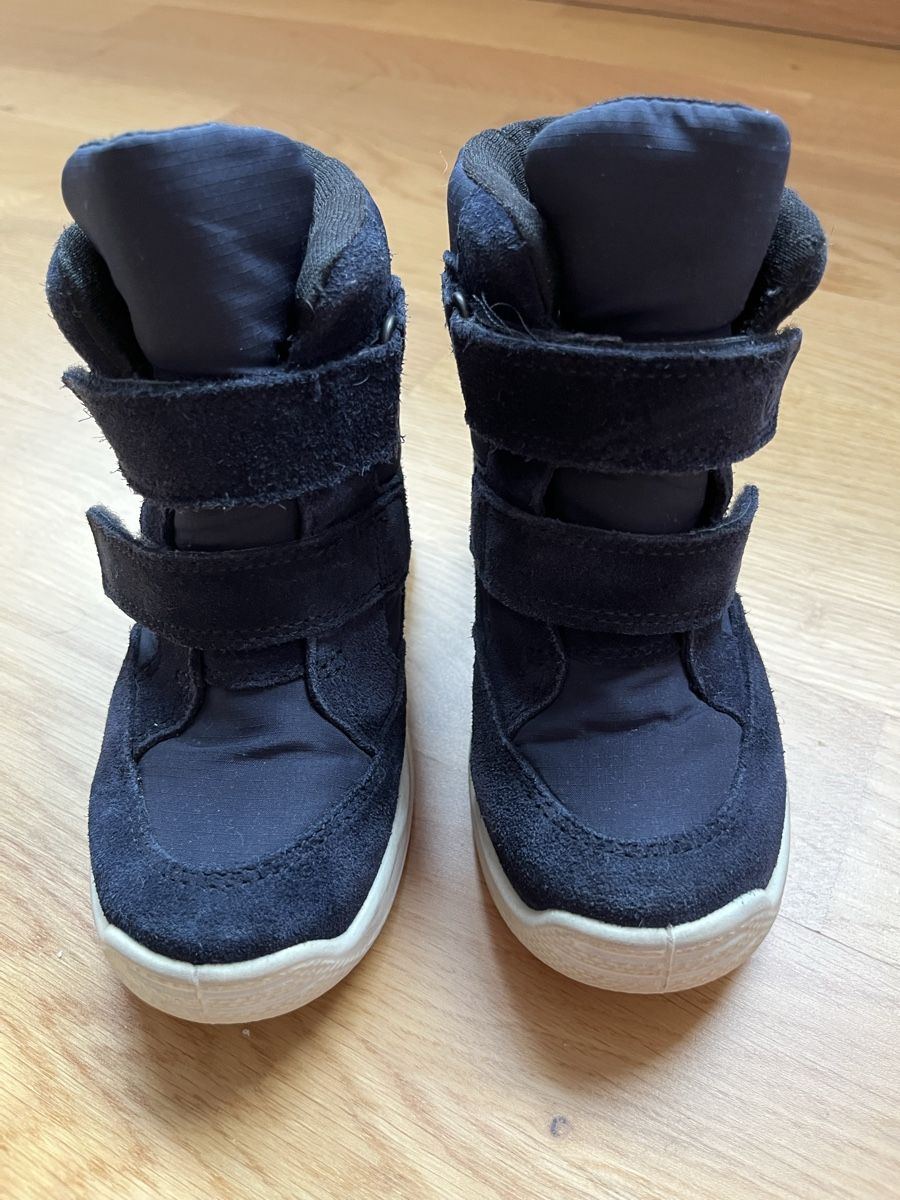 Ecco Schuhe für Jungen: Winterstiefel (Gore-Tex, ecco, 26) – Gebraucht aus St Gallen von Companybase 1