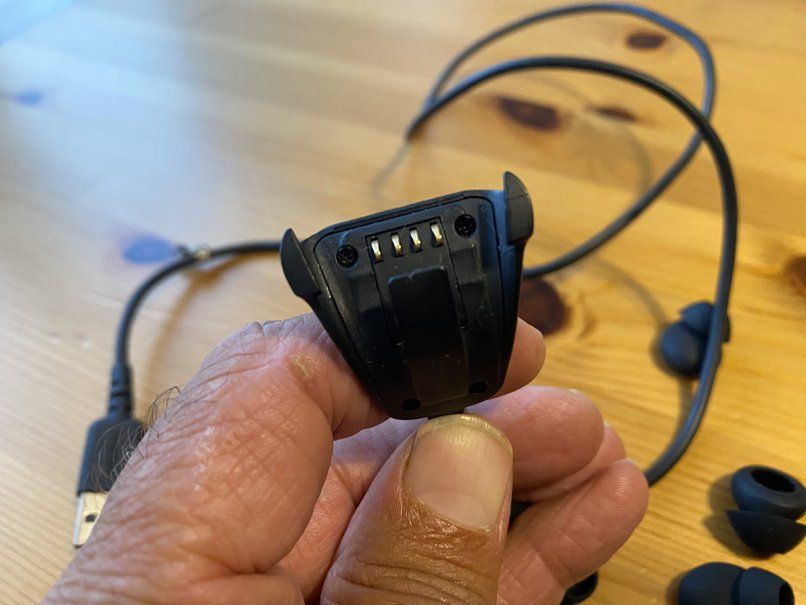 Tomtom Accessori per Smartwatch: Chargeur Tomtom Runner 4R00 – Usato da Prangins venduto da Timband