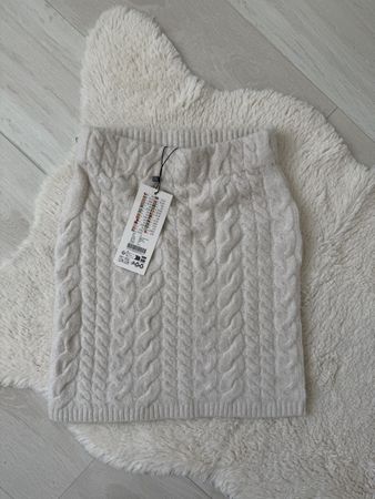 Amisu Strick Minirock, ungetragen, Grösse 34