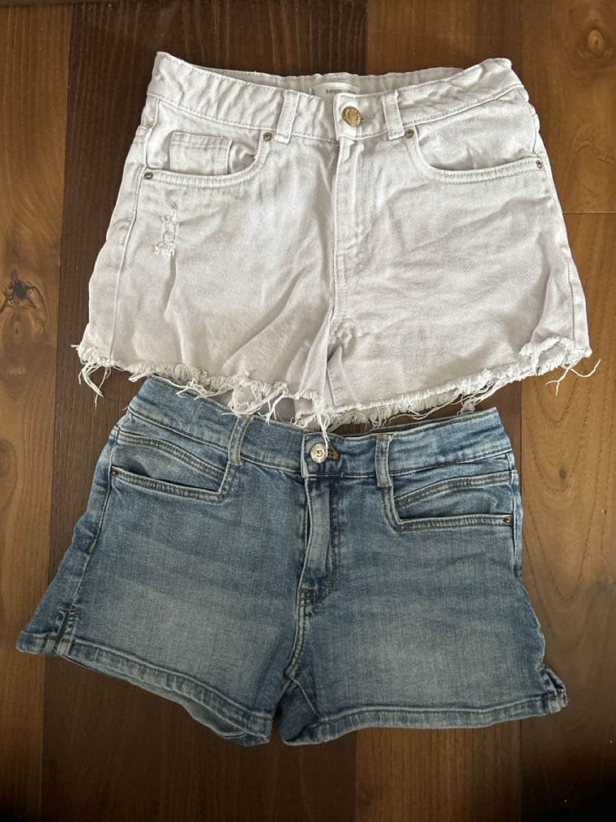 Zara Pantalons: 2 Shorts 152 – D'occasion à Maloja par liv_5gzx