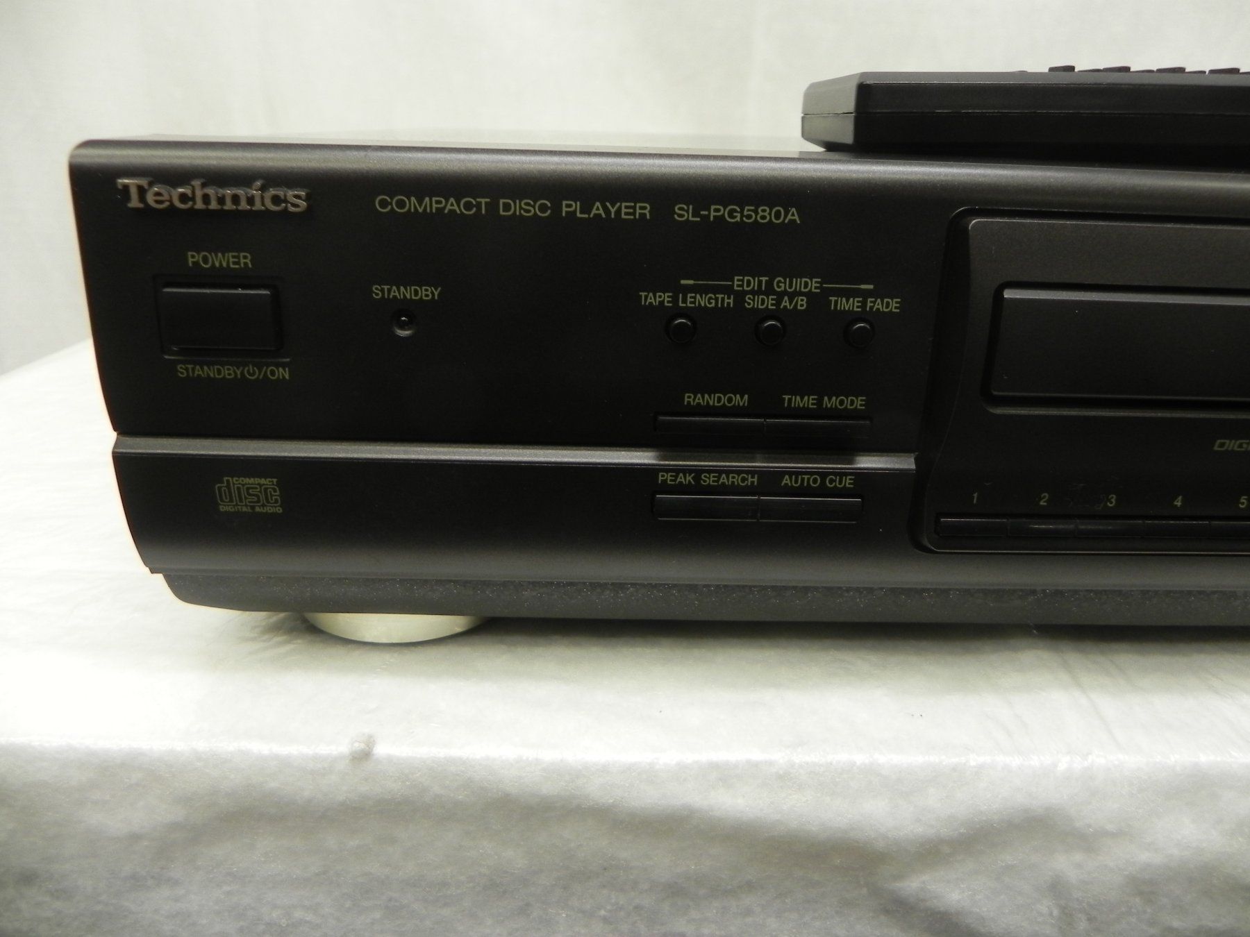 Technics Lettore multimediale & Streamer: Technics SL-PG 580A CD-Player Total Liquidation – Usato da Basel venduto da Life-Style-Art 3