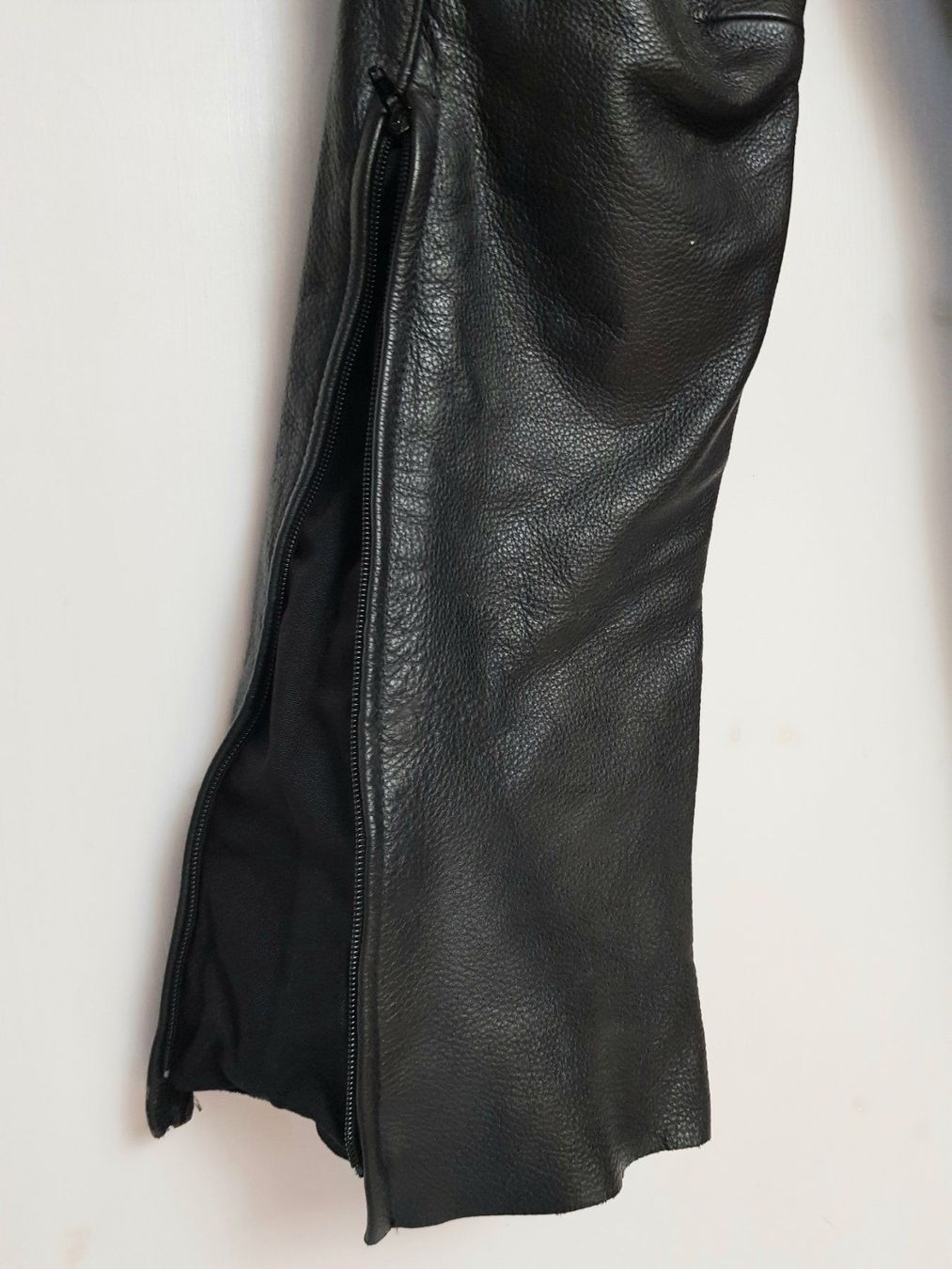 Hosen: Motorradhose Leder – Gebraucht aus Brunnen von CHOUCHOU. 5