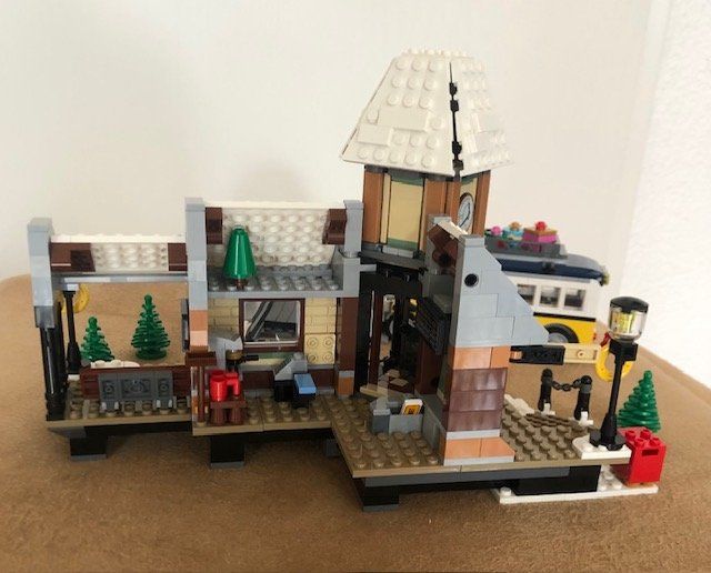 Lego Kit di costruzioni: MOD 10259 winterlicher Bahnhof – Usato da Oberkulm venduto da Vw53 1
