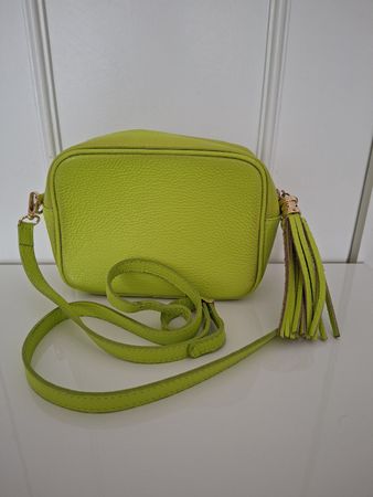 Sac bandoulière en cuir vert anis – Made in Italy