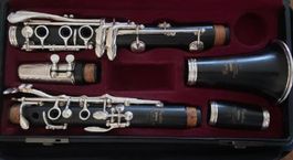 Yamaha Custom B Klarinette 43 CX, versilbert, Koffer