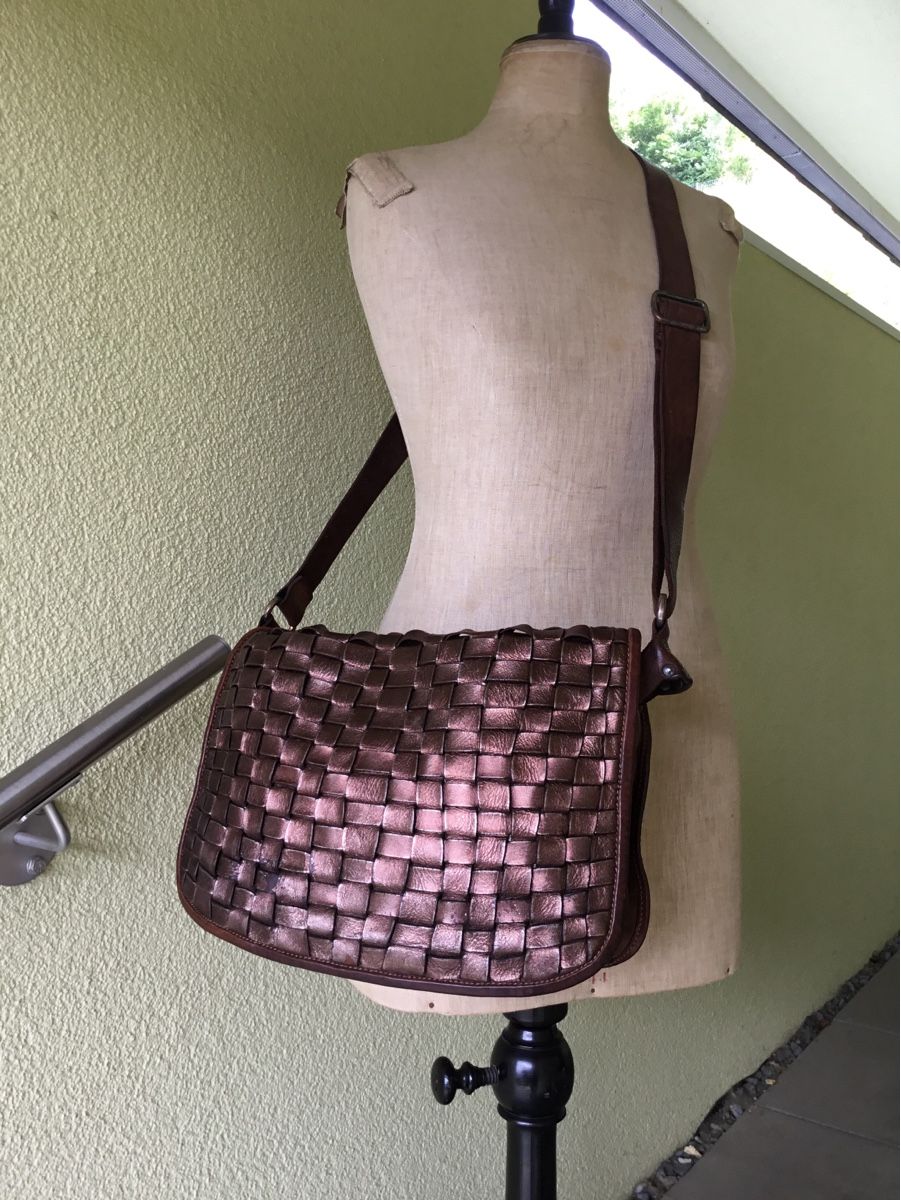 Campomaggi Sacs femmes: Schöne elegante Leder Umhängetasche von Campomaggio – D'occasion à St. Gallen par chamilla 1