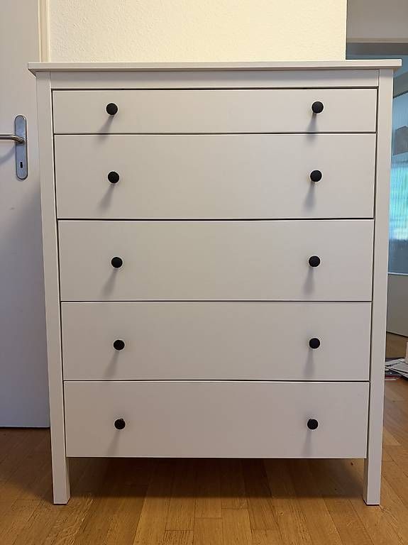 Ikea Kommoden: Weisse Holzkomode im besten Zustand – Gebraucht aus Riehen von pau_vl6b