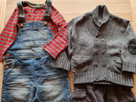 Lot vêtements 98/104
