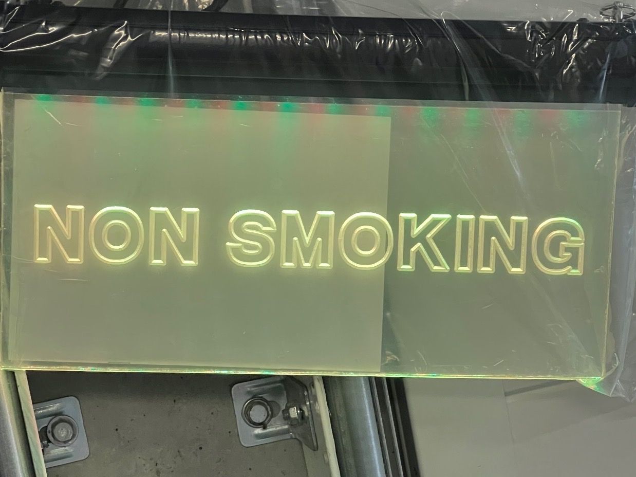 Componenti elettronici: Schild, NON SMOKING – Nuovo e nell'imballaggio originale da Biel/Bienne venduto da HB13