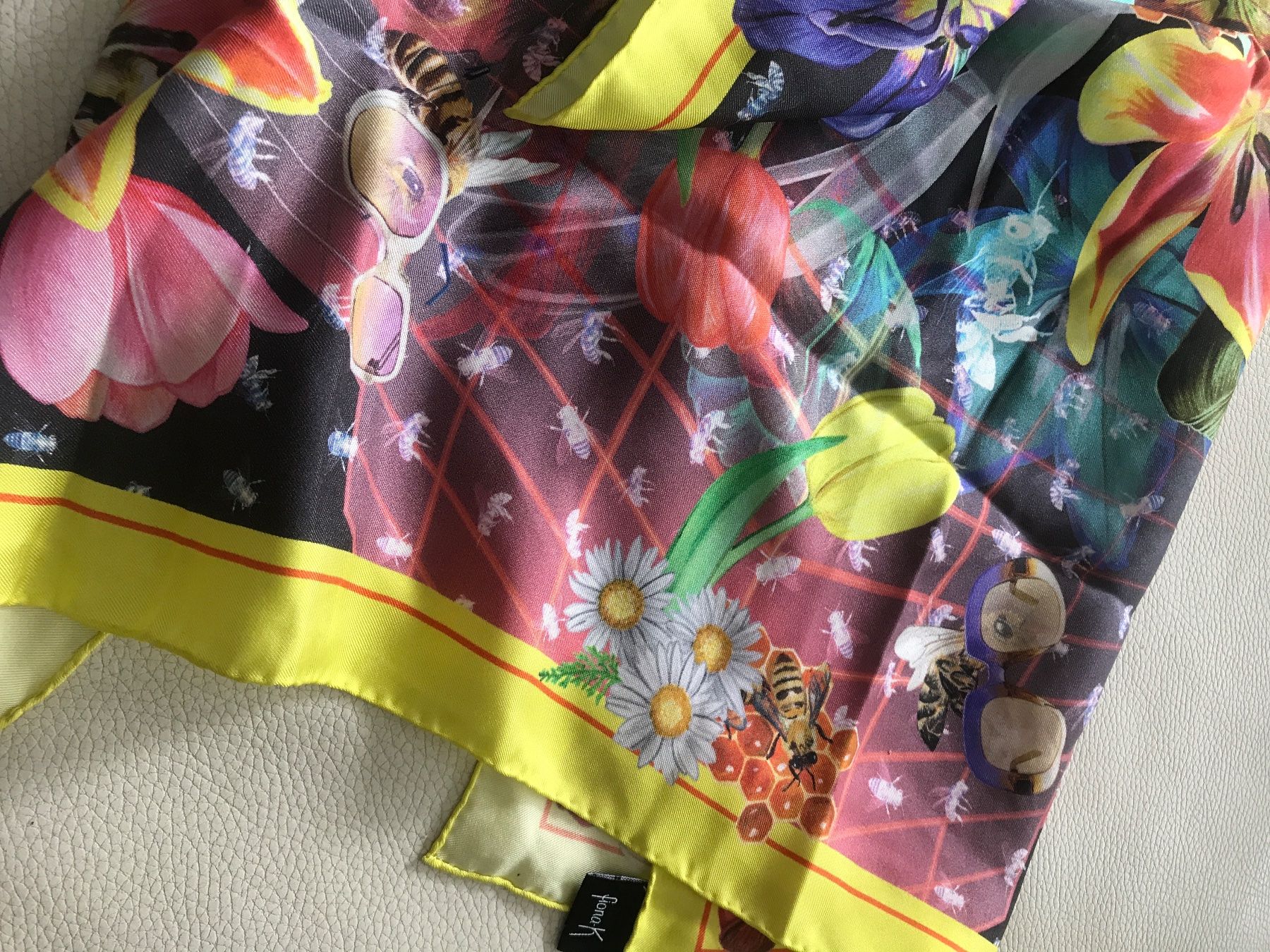 Foulards & écharpes: k.Fiona Seidefoulard – D'occasion à Wettingen par Andres54