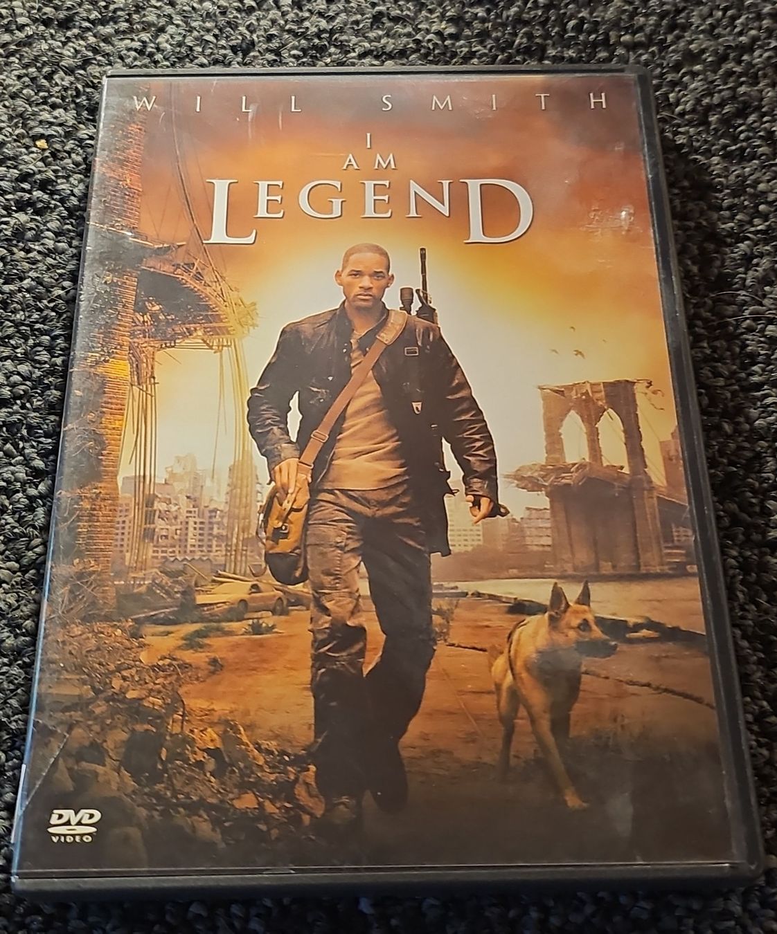 Tutti i DVDs: I Am Legend (21298) – Usato da Ruswil venduto da jan_bxl5