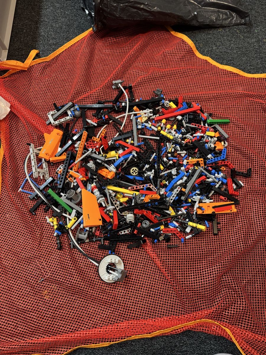 Lego Giocattoli: Lego Technik Konvoult – Usato da Langnau i. E. venduto da nic_dh5j