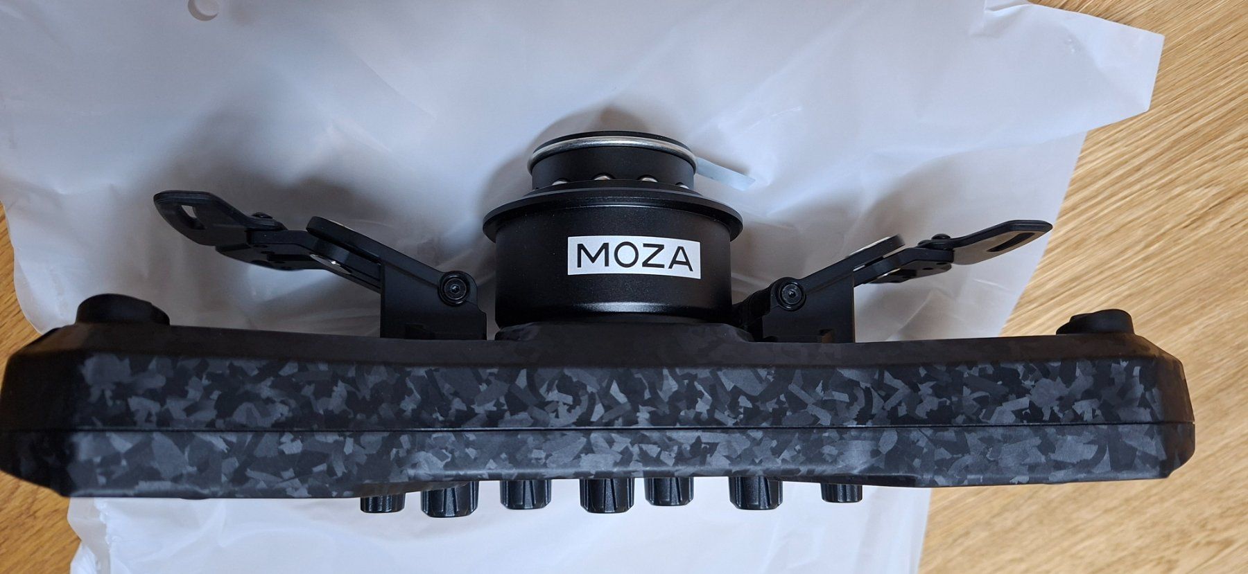 Moza Racing Controller: Moza KS Pro Lenkrad – Usato da Lungern venduto da Smokie2 3
