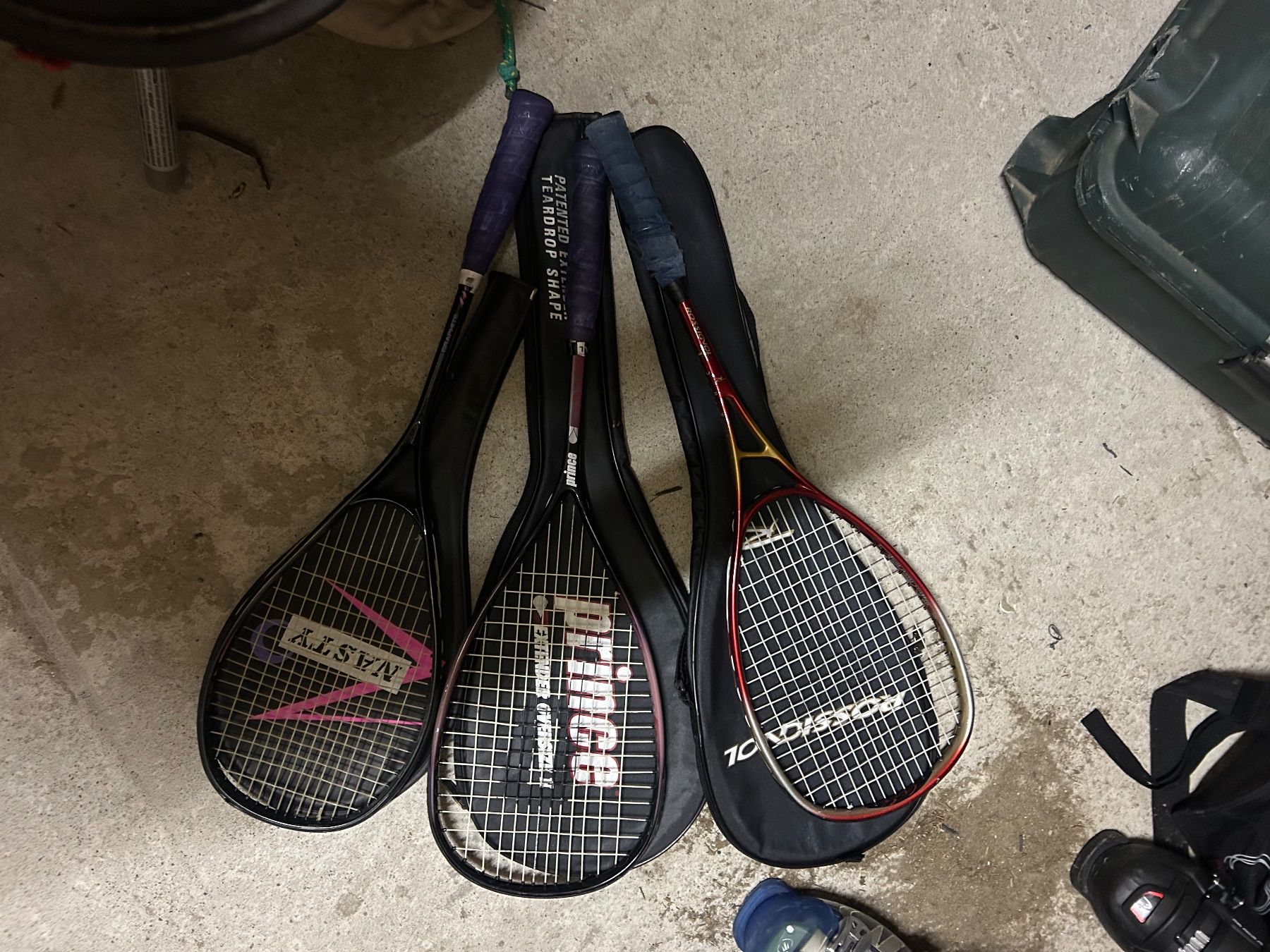 Racchette: Raquettes Squash et Tennis – Usato da Chavannes-près-Renens venduto da coraliebanuls 1
